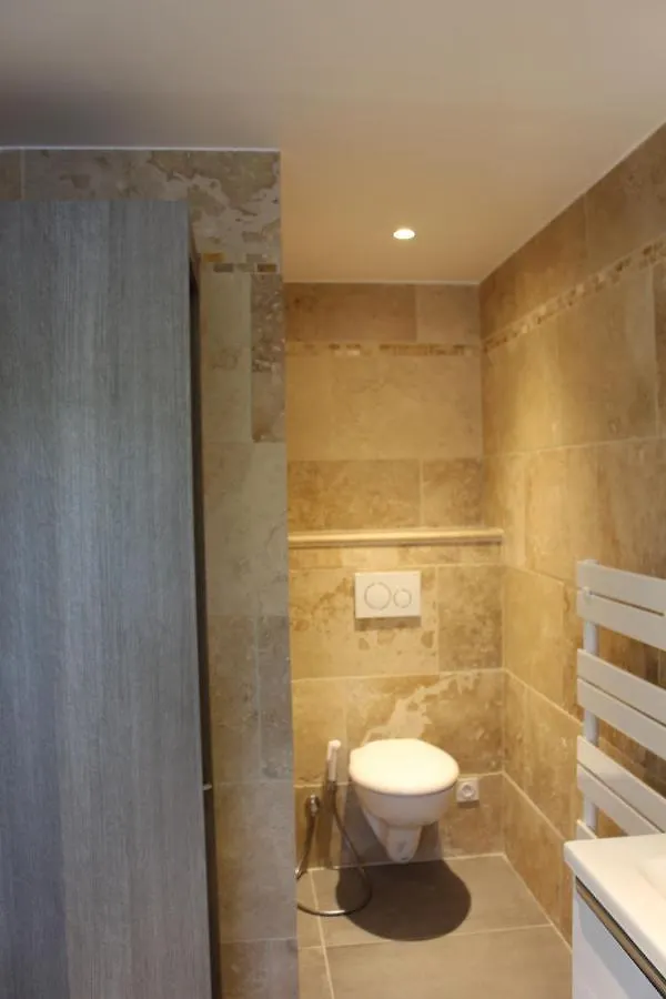 סיס-פור-לה-פלאז' Residence Inaya 0*,  צרפת